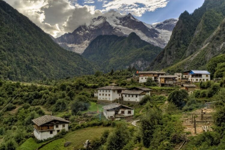 Everest village